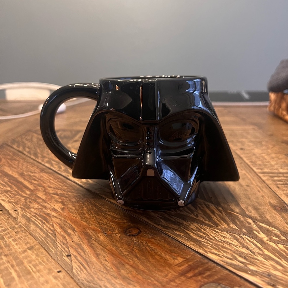 Star Wars Glossy Black Darth Vader Mug